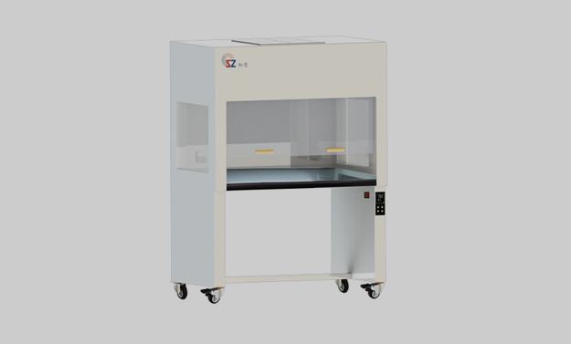 Использование кабинета ламинарного потока